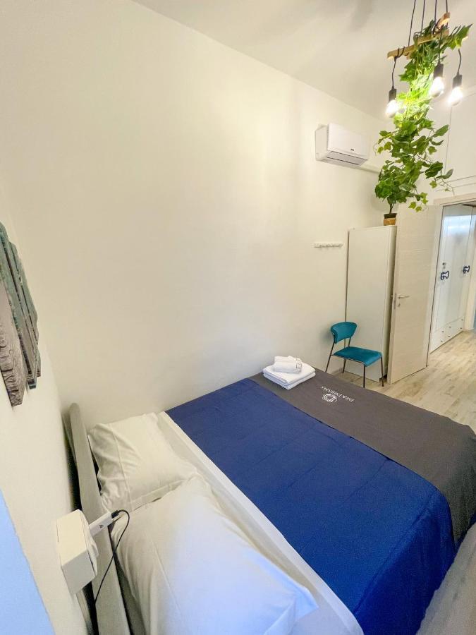 Апартаменты Dea Dreams - Piazzale Lodi Near Fondazione Prada Милан Экстерьер фото
